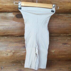 Spanx Red Hot High-Waist Mid-Thigh Nude Shapewear Shorts Size 1 (XS)